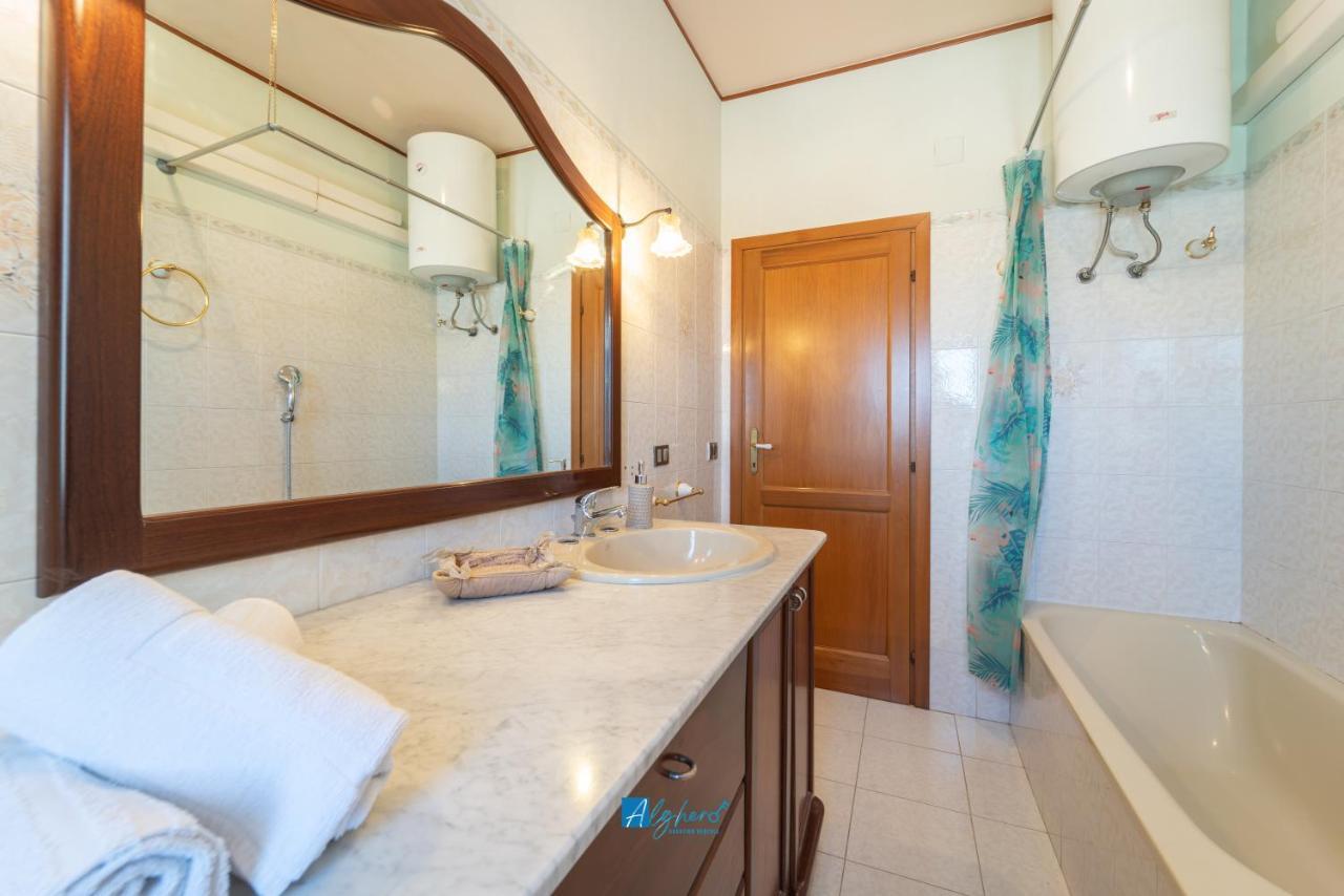 Captain'S House Алгеро Екстериор снимка